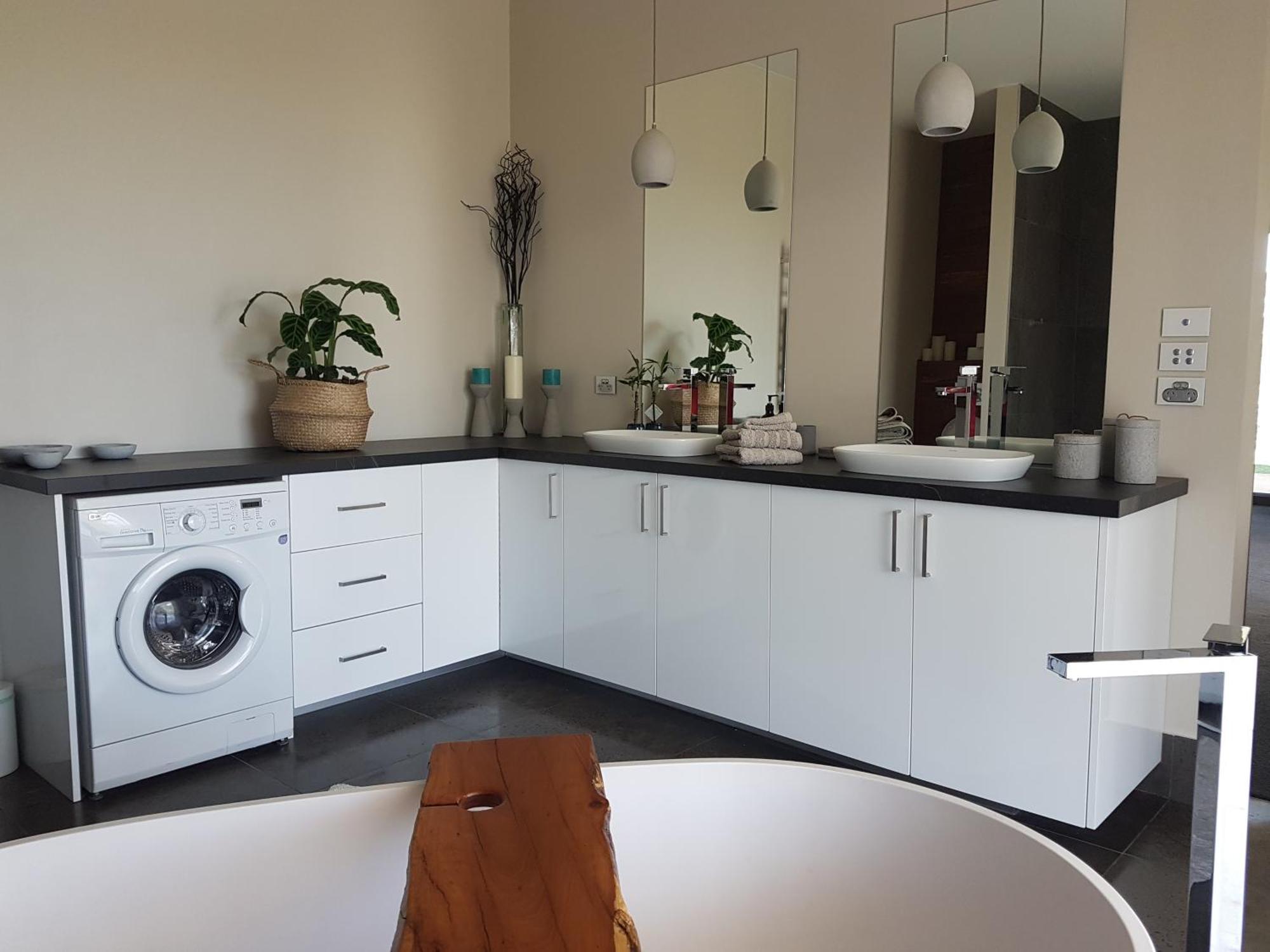 Holiday home Dale View Luxury Glenaroua